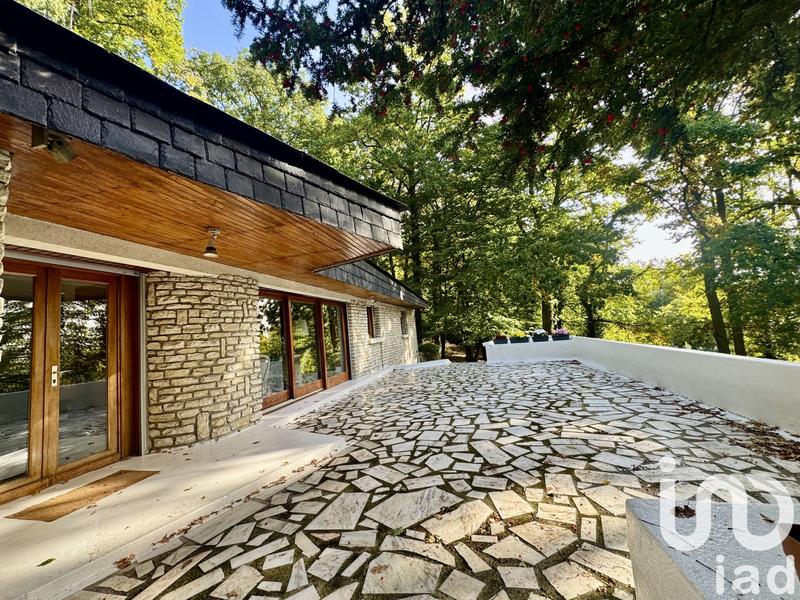 Maison de maîtres - 220 m² - 9 pièces