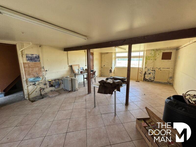 Maison - 172 m² - 13 pièces