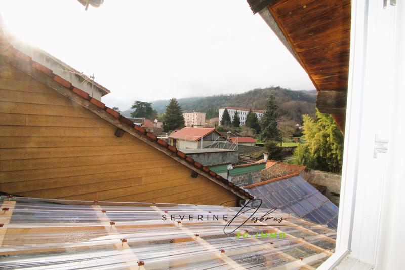 Appartement - 96 m² - 4 pièces