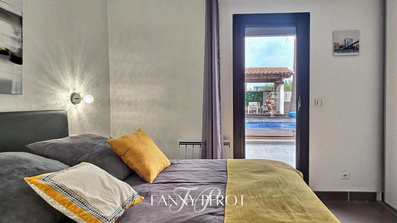 Maison - 205 m² - 6 pièces