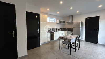 Maison de ville - 73 m² - 4 pièces