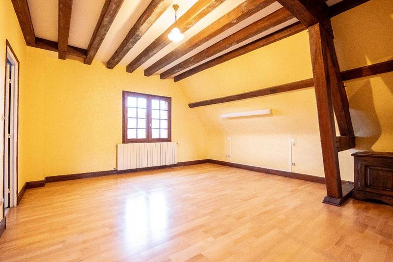 Maison - 258 m² - 7 pièces