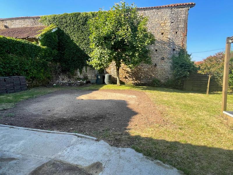 Maison en pierre - 133 m² - 6 pièces