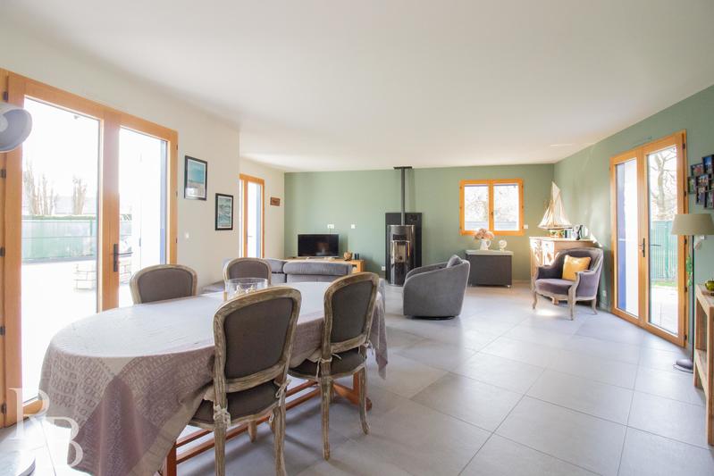 Maison - 154 m² - 6 pièces