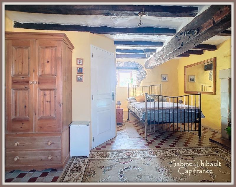 Maison - 206 m² - 7 pièces