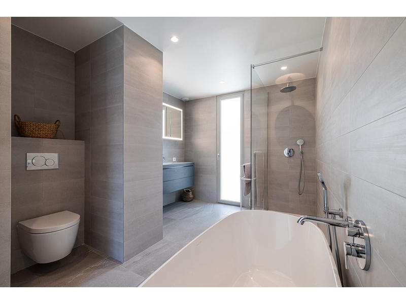 Appartement - 171 m² - 5 pièces