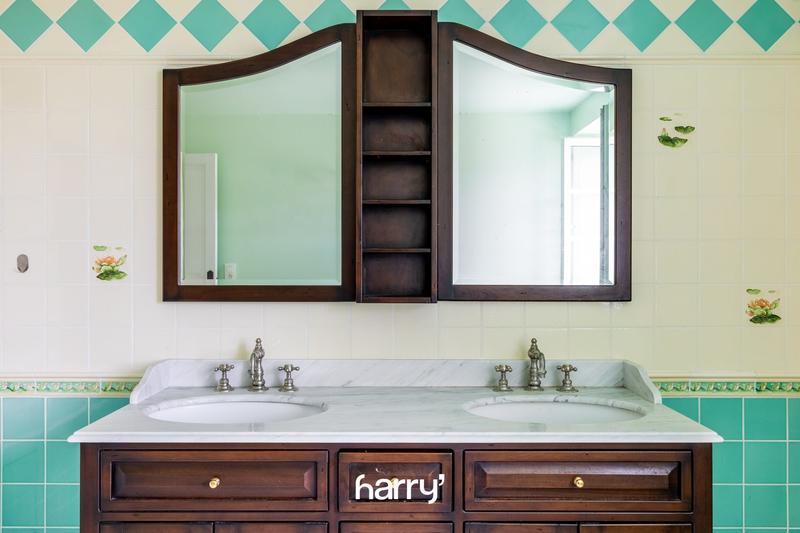 Local d'activités - 410 m² - 11 pièces