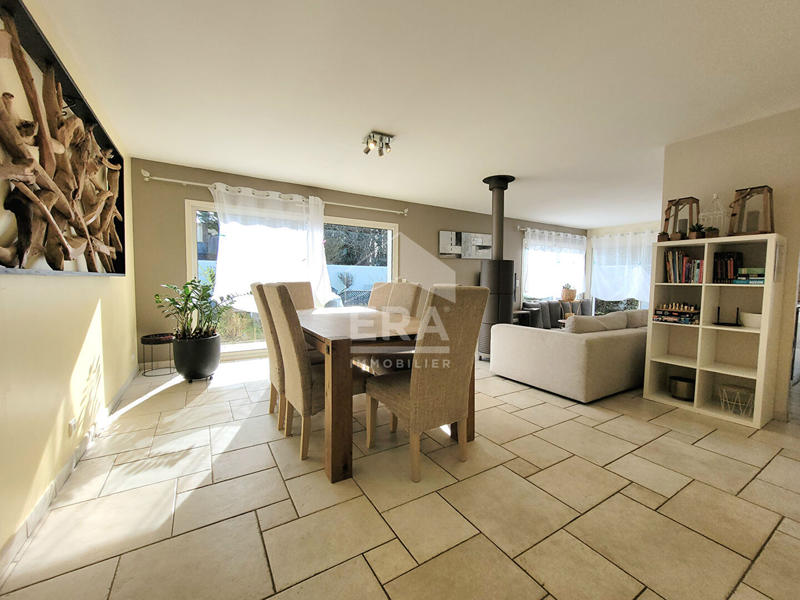 Maison - 121 m² - 4 pièces