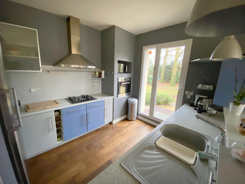 Maison - 260 m² - 8 pièces