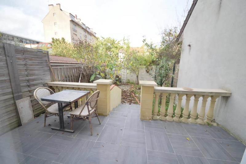 Maison - 95 m² - 5 pièces