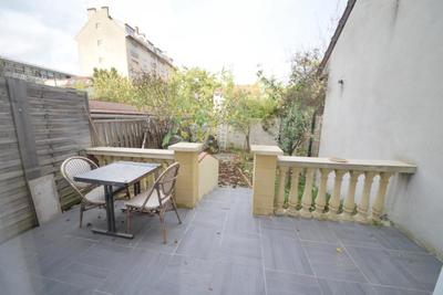 Maison - 95 m² - 5 pièces