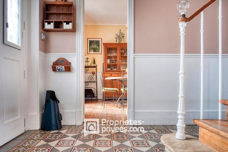 Maison - 169 m² - 7 pièces