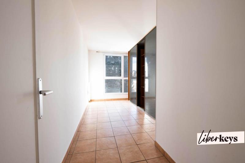 Appartement - 113 m² - 6 pièces