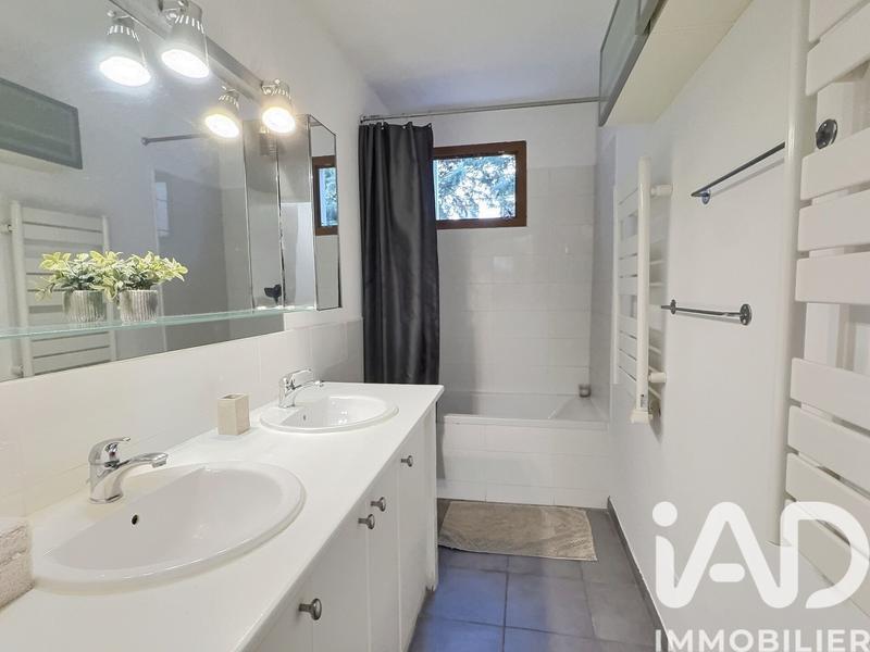 Appartement - 89 m² - 5 pièces