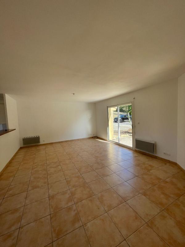 Villa - 90 m² - 4 pièces