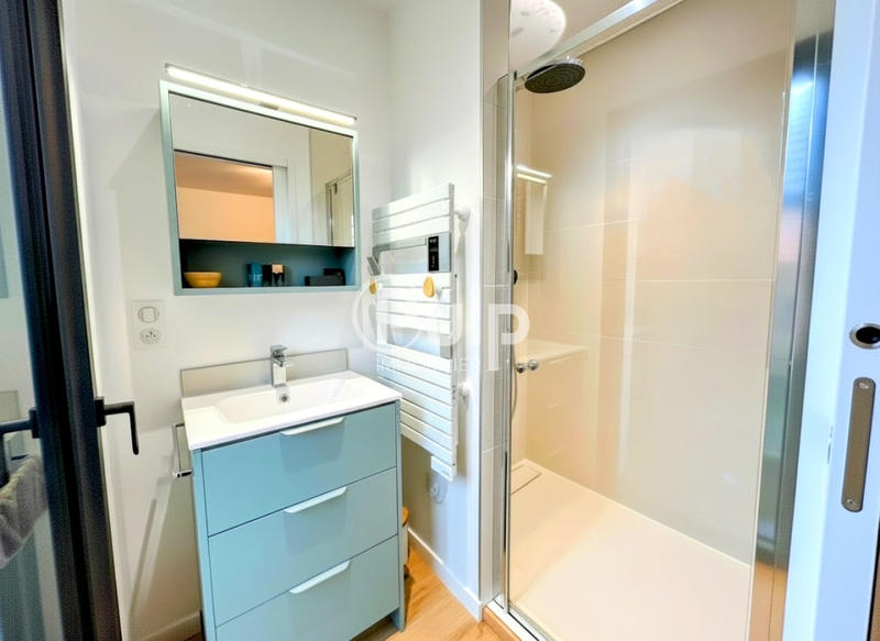 Maison - 174 m² - 7 pièces