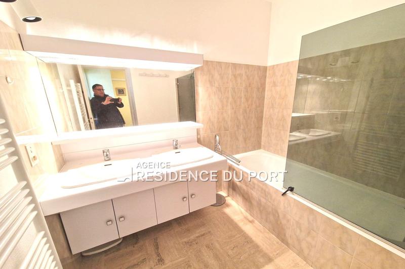 Appartement - 70 m² - 2 pièces