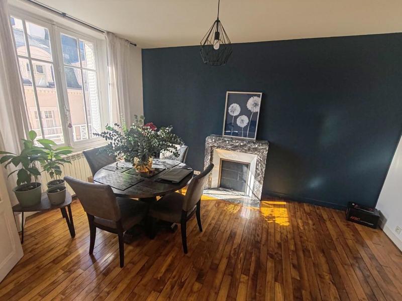 Appartement - 110 m² - 5 pièces