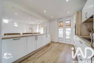 Maison - 82 m² - 5 pièces