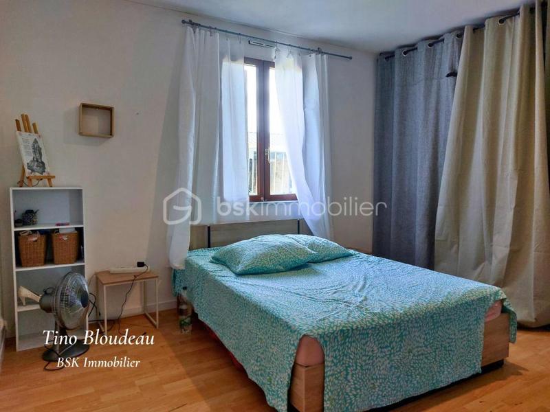 Maison - 93 m² - 4 pièces