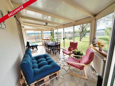 Maison traditionnelle - 160 m² - 6 pièces