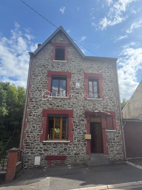 Maison de village - 90 m² - 5 pièces