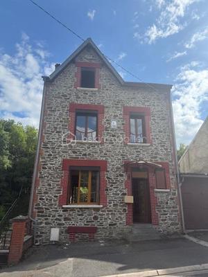 Maison de village - 90 m² - 5 pièces