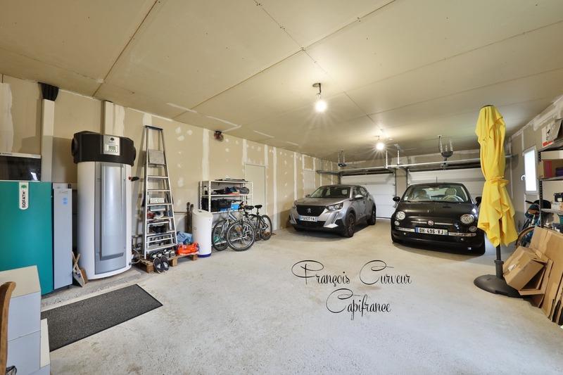 Maison - 210 m² - 6 pièces