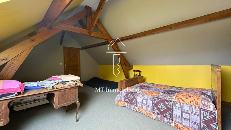 Maison - 343 m² - 8 pièces