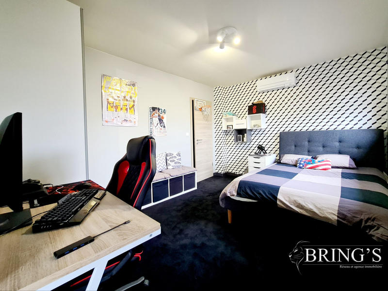 Maison - 162 m² - 5 pièces