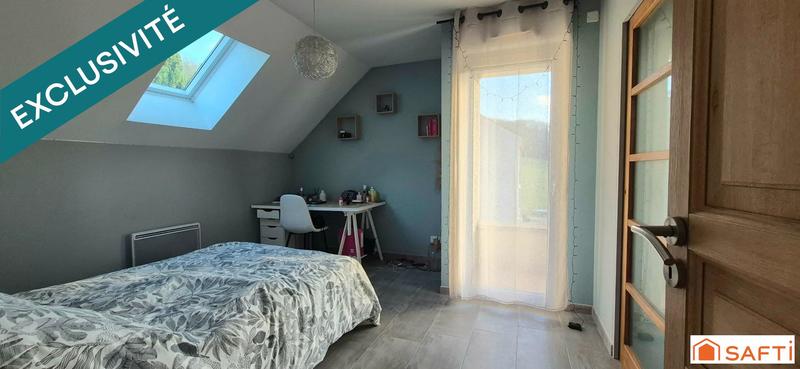 Maison - 168 m² - 8 pièces