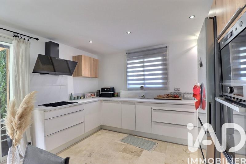 Maison - 64 m² - 3 pièces