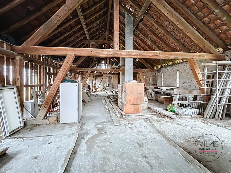 Maison - 355 m² - 12 pièces