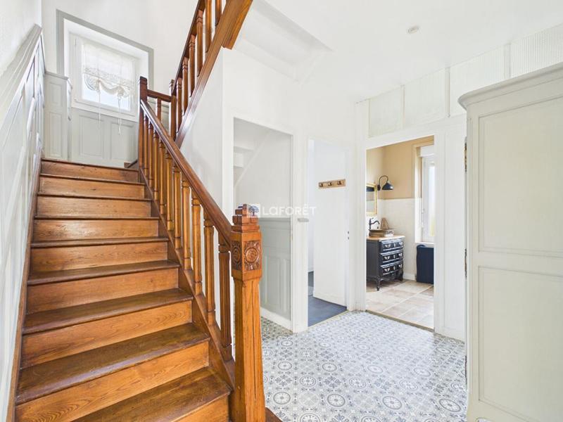 Maison - 150 m² - 6 pièces