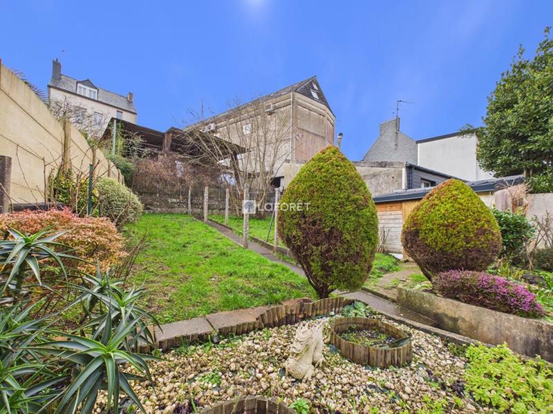 Maison - 93 m² - 4 pièces