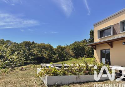 Maison de maîtres - 140 m² - 4 pièces