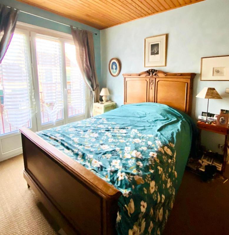 Pavillon - 140 m² - 7 pièces