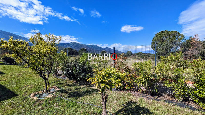 Villa - 226 m² - 8 pièces