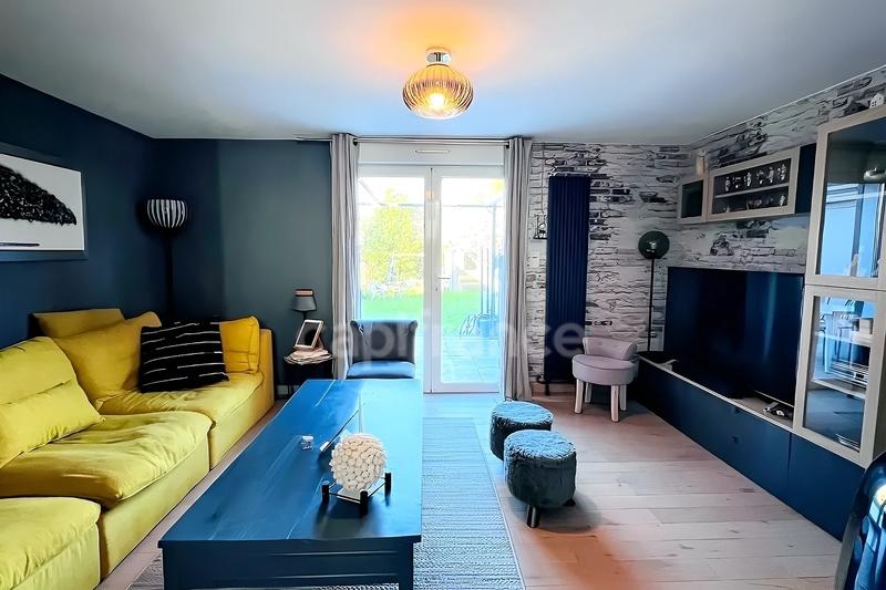 Maison - 123 m² - 6 pièces