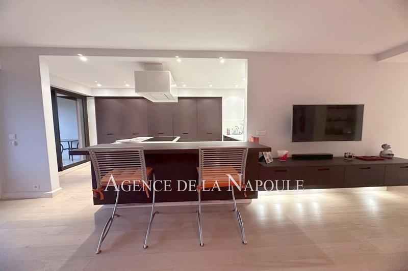 Appartement - 121 m² - 4 pièces
