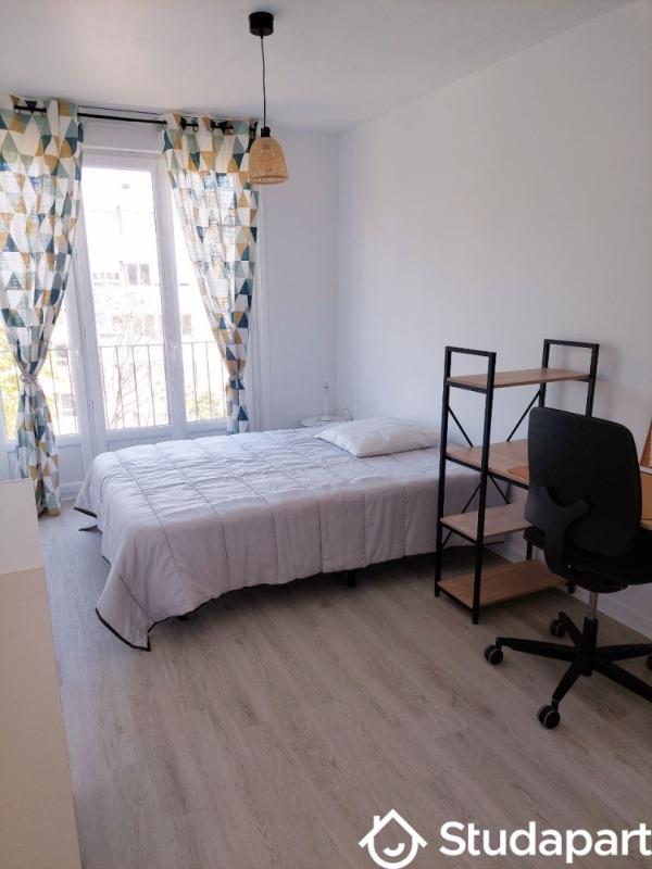 Chambre - 12 m² - 1 pièce
