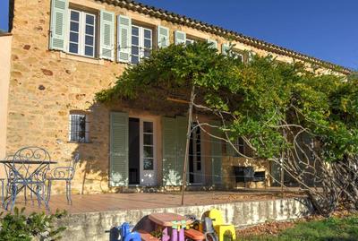 Maison - 170 m² - 6 pièces