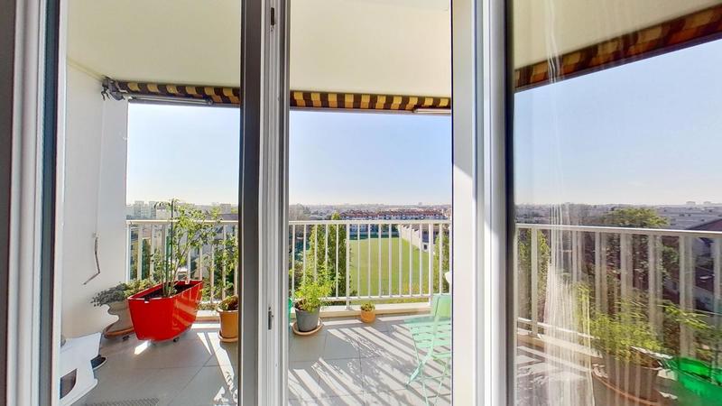 Appartement - 99 m² - 4 pièces