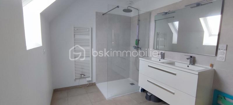 Maison traditionnelle - 115 m² - 5 pièces