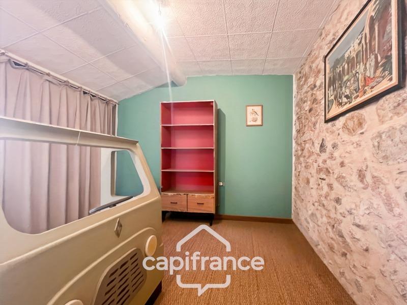 Maison en pierre - 67 m² - 4 pièces