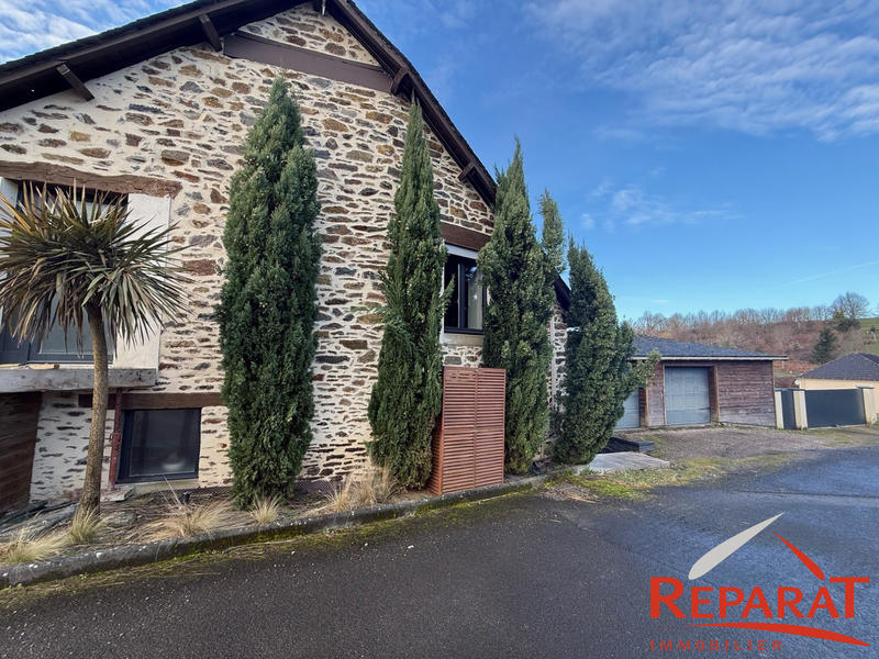 Maison - 161 m² - 6 pièces