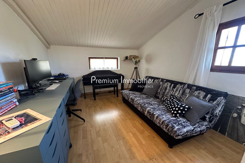 Maison - 147 m² - 7 pièces