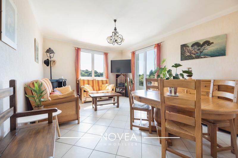 Maison - 144 m² - 6 pièces