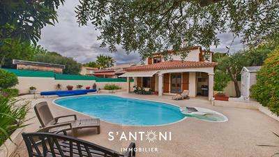 Maison - 150 m² - 7 pièces