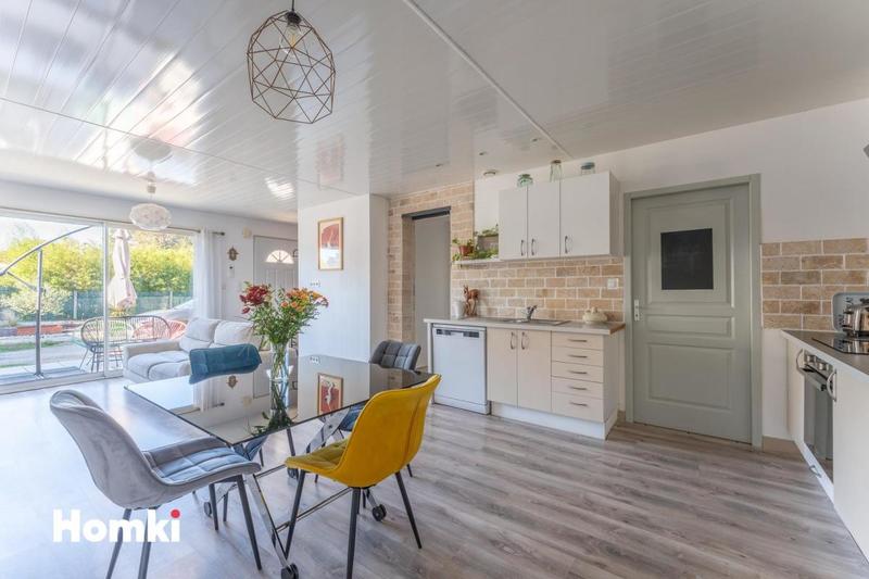 Appartement - 80 m² - 4 pièces